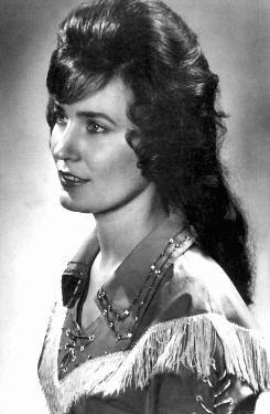 Loretta Lynn (1963)